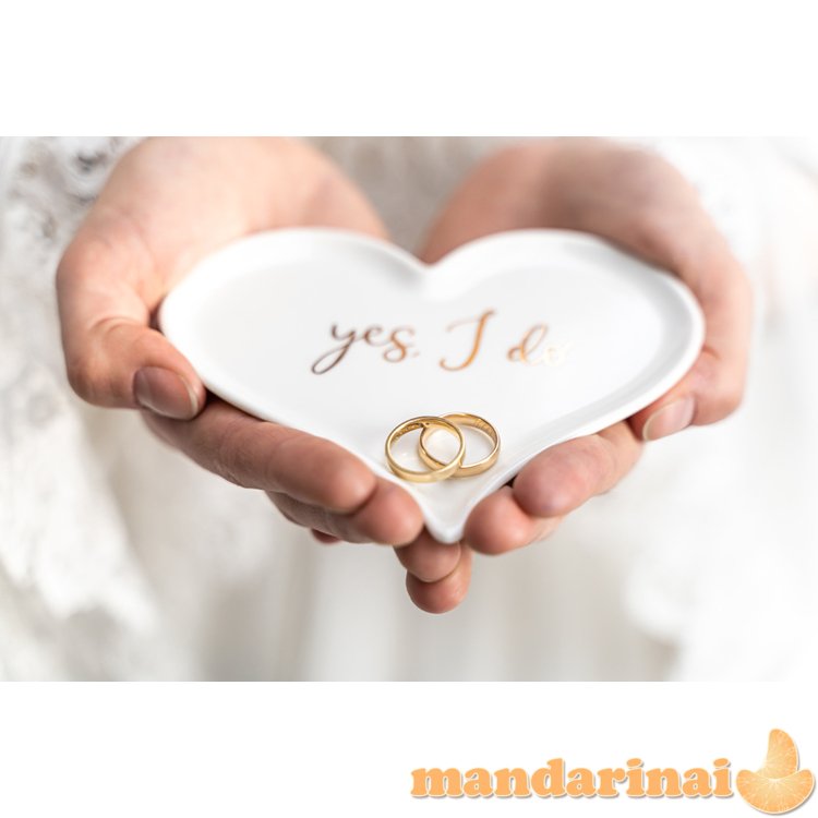 Porcelain wedding rings plate Heart, 13.3x10.8 cm.