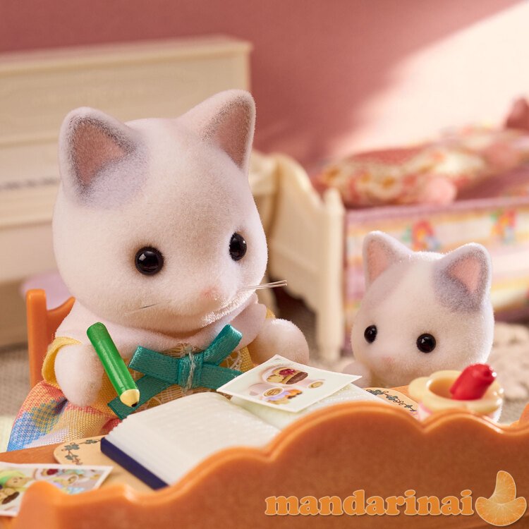 SYLVANIAN FAMILIES Latė kačiukų šeimynėlė