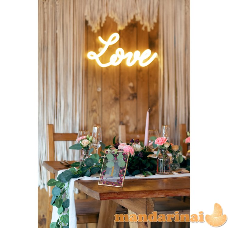 Neon LED - Love, white, 61x27,4 cm